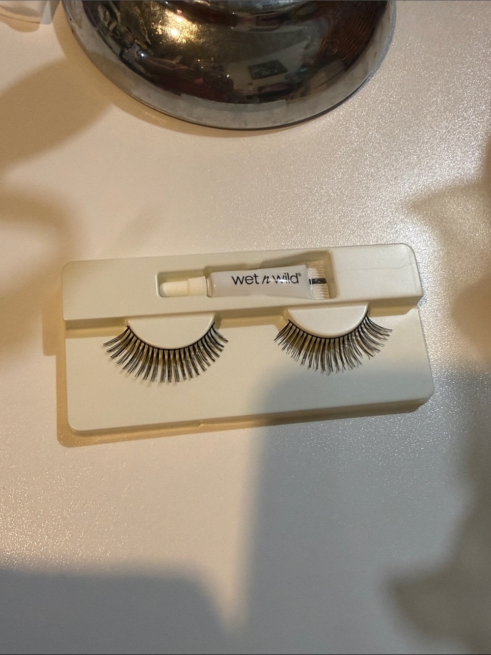 Wet n Wild False Eyelashes with Adhesive - Black C971A